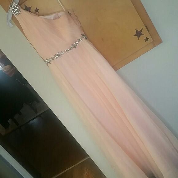 Dress - Picture 3 of 4